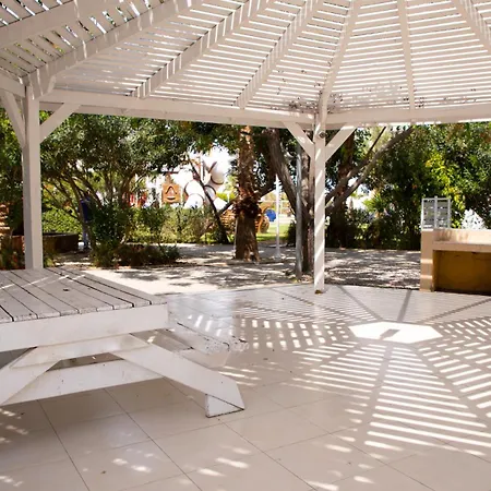 Apartamento Amadeus In Caesar & Spa, Long Perivolia tou Trikomou