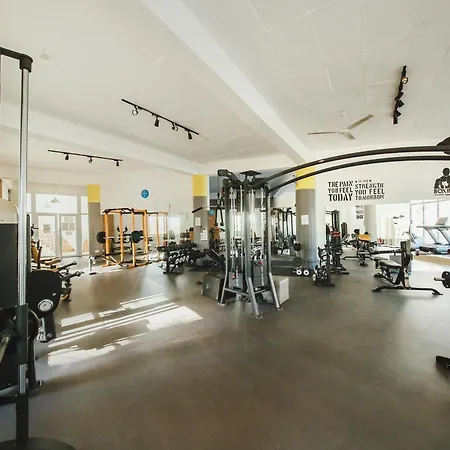 Amadeus In Caesar & Spa, Long Apartamento Perivolia tou Trikomou