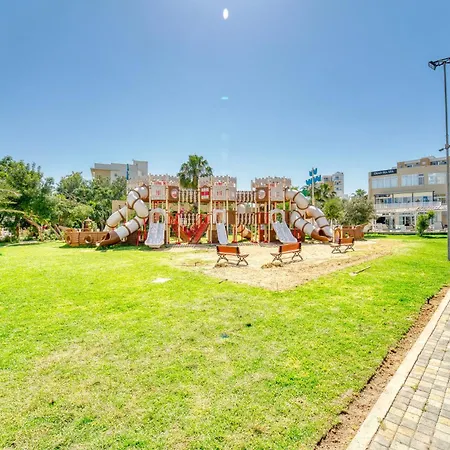 Amadeus In Caesar & Spa, Long * Perivolia tou Trikomou